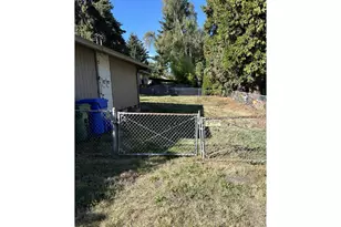 8845 SE 40th Ave, Milwaukie, OR 97222 - Photo 27