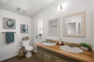 1699 N Terry St, Eugene, OR 97402 - Photo 23