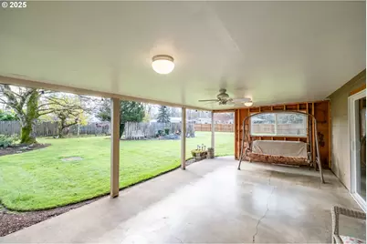 1110 Cascade Dr, Lebanon, OR 97355 - Photo 25