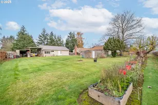 1110 Cascade Dr, Lebanon, OR 97355 - Photo 33