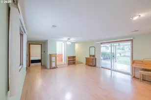 1110 Cascade Dr, Lebanon, OR 97355 - Photo 13