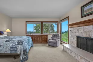 10647 NW Brooks Rd, Portland, OR 97231 - Photo 17