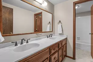 10647 NW Brooks Rd, Portland, OR 97231 - Photo 23