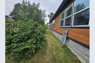 900 Railroad Ave, Lakeside, OR 97449 - Photo 37