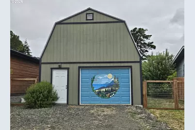 900 Railroad Ave, Lakeside, OR 97449 - Photo 21