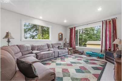 9890 SW Grabhorn Rd, Beaverton, OR 97007 - Photo 13