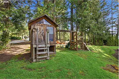 9890 SW Grabhorn Rd, Beaverton, OR 97007 - Photo 33