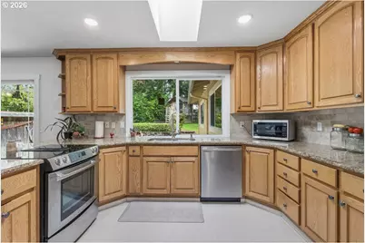 9890 SW Grabhorn Rd, Beaverton, OR 97007 - Photo 9