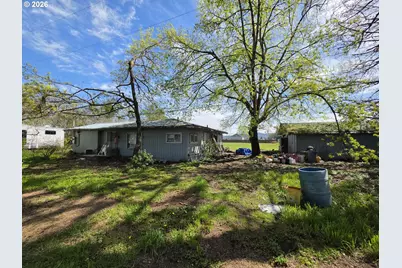 3910 S Santiam Hwy, Lebanon, OR 97355 - Photo 1