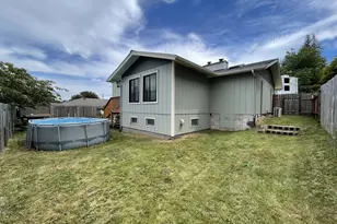 2220 Maine Ct, North Bend, OR 97459 - Photo 47