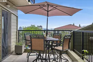 315 NW Uptown Terrace, Portland, OR 97210 - Photo 25
