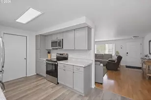 1125 Delrose Dr, Springfield, OR 97477 - Photo 13