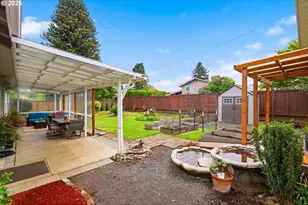 1125 Delrose Dr, Springfield, OR 97477 - Photo 31