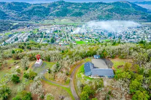 658 Ryan Heights Ln, Roseburg, OR 97470 - Photo 35