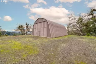 658 Ryan Heights Ln, Roseburg, OR 97470 - Photo 37