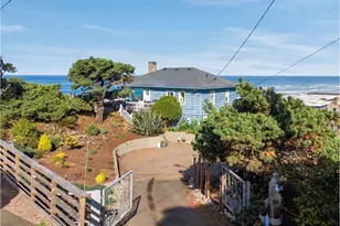 1093 NW 8th St, Lincoln City, OR 97367 - Photo 1