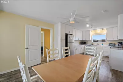 259 S Pacific St, Rockaway Beach, OR 97136 - Photo 21