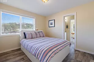 259 S Pacific St, Rockaway Beach, OR 97136 - Photo 31