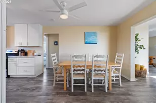 259 S Pacific St, Rockaway Beach, OR 97136 - Photo 21