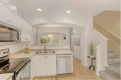 13810 SW Scholls Ferry Rd #103, Beaverton, OR 97007 - Photo 9