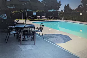 21100 NE Sandy Blvd, Fairview, OR 97024 - Photo 19
