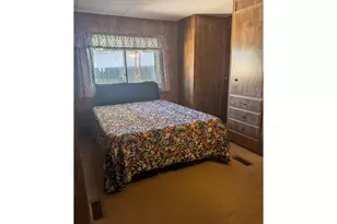 21100 NE Sandy Blvd, Fairview, OR 97024 - Photo 15