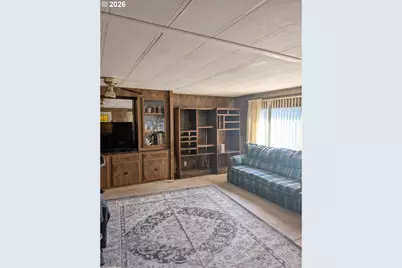 21100 NE Sandy Blvd #36, Fairview, OR 97024 - Photo 9