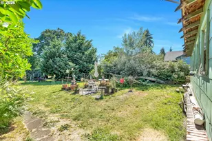 10510 SE Harold St, Portland, OR 97266 - Photo 31
