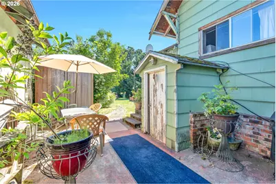 10510 SE Harold St, Portland, OR 97266 - Photo 29