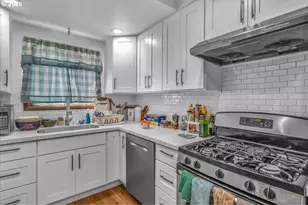 240 NE 80th Ave, Portland, OR 97213 - Photo 7