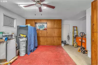 240 NE 80th Ave, Portland, OR 97213 - Photo 13