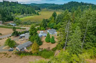 91424 N Bank Ln, Coquille, OR 97423 - Photo 3