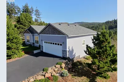 220 NE Spring Ave, Depoe Bay, OR 97341 - Photo 3