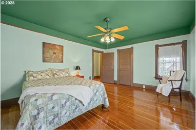 221 Main St, Riddle, OR 97469 - Photo 27