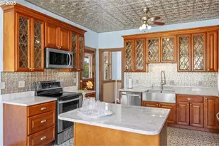 221 Main St, Riddle, OR 97469 - Photo 19