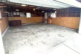 221 Main St, Riddle, OR 97469 - Photo 43