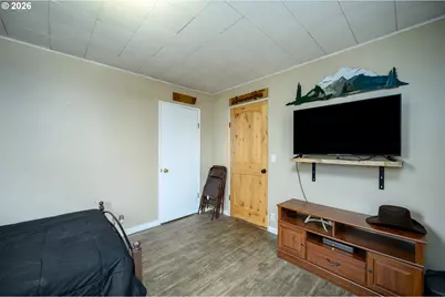 341 NW 10th St, McMinnville, OR 97128 - Photo 19