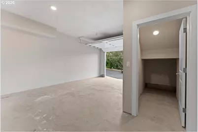 9818 SW 34th Pl, Portland, OR 97219 - Photo 29