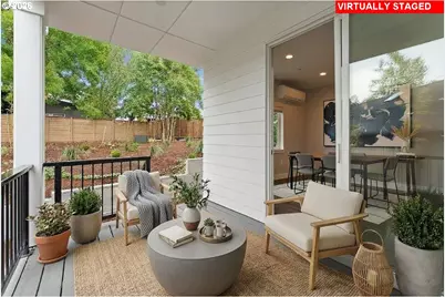 9818 SW 34th Pl, Portland, OR 97219 - Photo 11