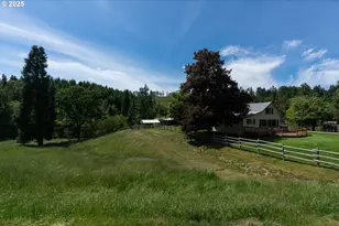 77690 Brock Rd, Oakridge, OR 97463 - Photo 9