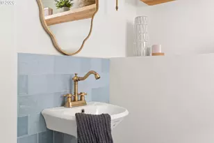 3976 NE 12th Ave, Portland, OR 97212 - Photo 13