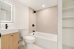 3976 NE 12th Ave, Portland, OR 97212 - Photo 31