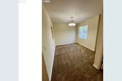 10478 NW Forestview Way, Portland, OR 97229 - Photo 11