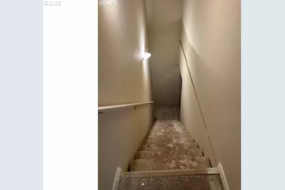 10478 NW Forestview Way, Portland, OR 97229 - Photo 29