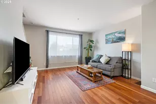 2619 SE 109th Ave, Portland, OR 97266 - Photo 7