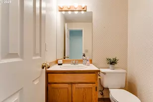 1328 Spyglass Dr, Eugene, OR 97401 - Photo 29