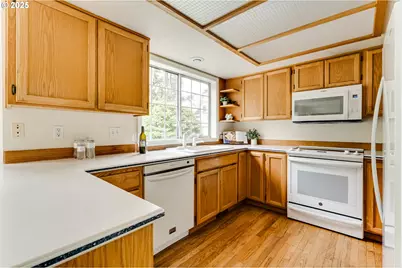 1328 Spyglass Dr, Eugene, OR 97401 - Photo 19