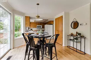 1328 Spyglass Dr, Eugene, OR 97401 - Photo 17