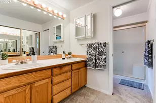 1328 Spyglass Dr, Eugene, OR 97401 - Photo 33