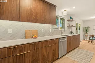 6300 Shakespeare St, Lake Oswego, OR 97035 - Photo 17